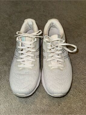 Asics Light Cream Knit Women's Running Sneakers